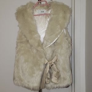 Forever 21 Faux Fur Vest
